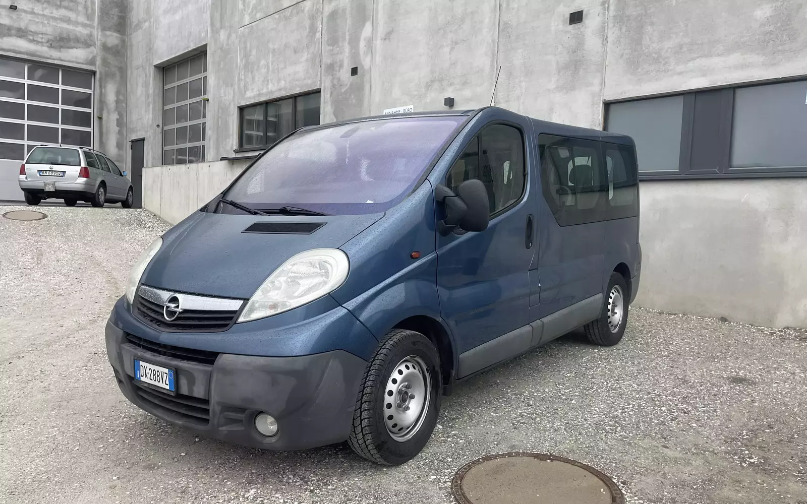 Opel Vivaro 2.5 CDTI 9 Sitzer 2 Zonen Klima